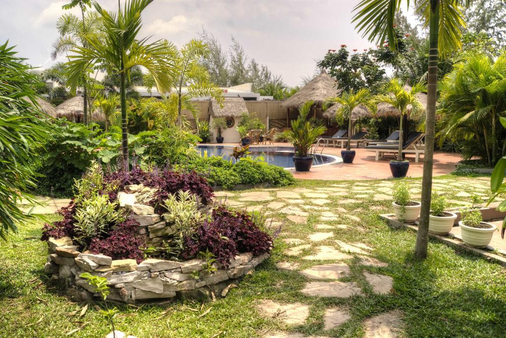 Hotel The Secret Garden At Otres Beach Sihanoukville Exterior foto