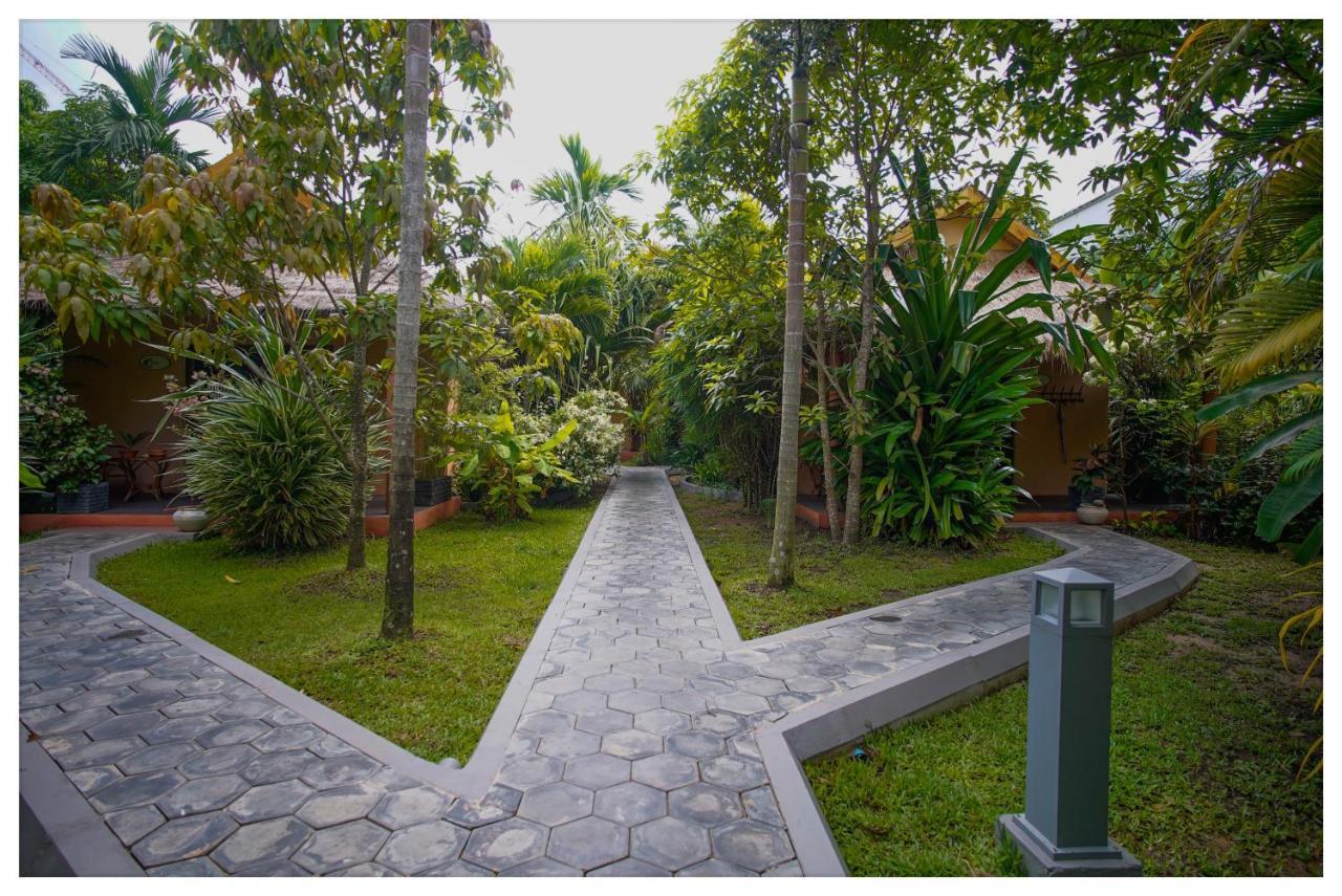 Hotel The Secret Garden At Otres Beach Sihanoukville Exterior foto